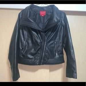 ☀️XL Guess Jacket